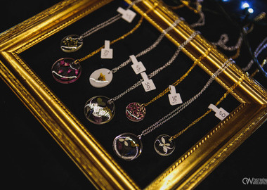 2025-12-07 Kiermasz sztuki synagoa (87)