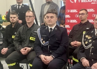 Przekazanie sprzętu dla OSP Ostrów Wielkopolski  (5)
