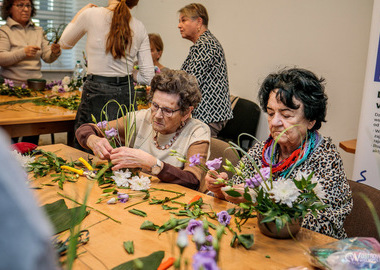 2026-03-05 Warsztaty florystyczne (12)