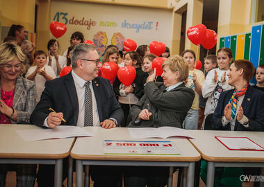 Podpisanie umowy na budowe hali gimnastycznej przy SP13 (14)