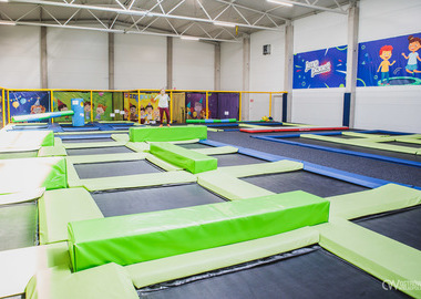 2026-04-21 Jump Planet (44)
