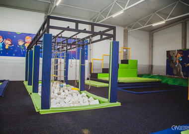 2026-04-21 Jump Planet (41)