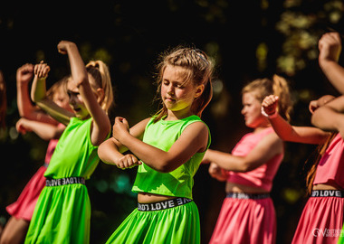 2026-05-31 Dzień Dziecka w Parku Miejskim, Koncert Lanbery Amfiteatr (640)