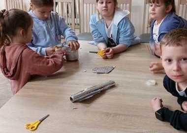 Najmłodsi ostrowianie uczą się ekologii przez doświadczenie (7)