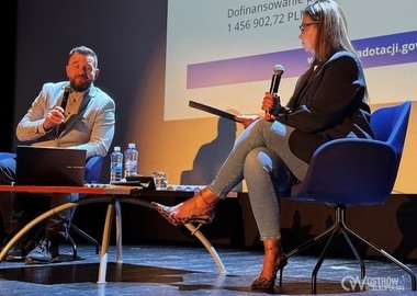 Uczniowie ostrowskich szkół poznawali świat zawodów II (6)