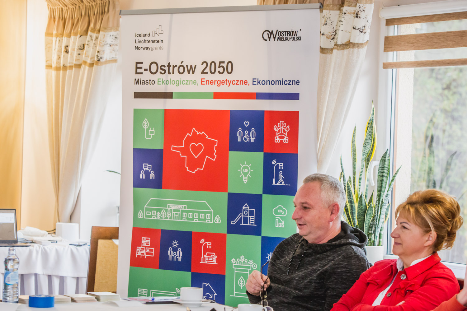 Photo from the training under the project "E-Ostrów 2050 - Ecological, Energy, Economic City".