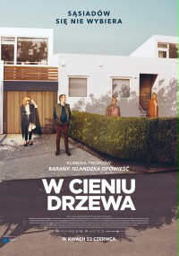 Plakat filmu W cieniu drzewa
