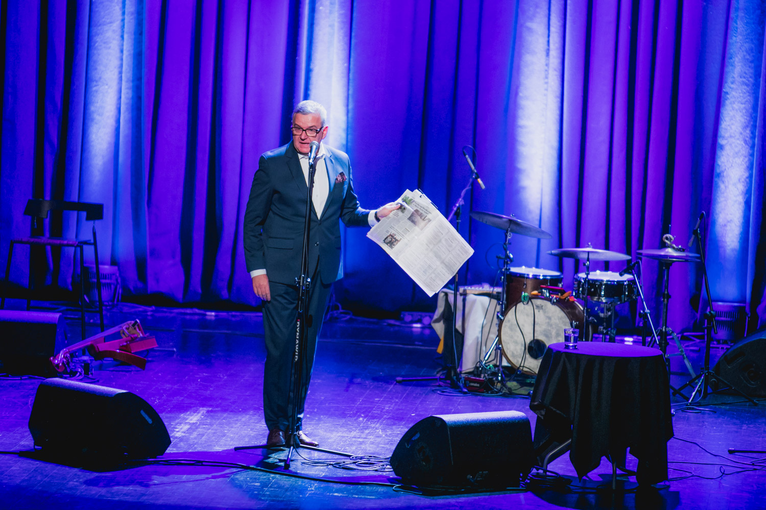 ARTUR ANDRUS CZYTA INFORMATOR